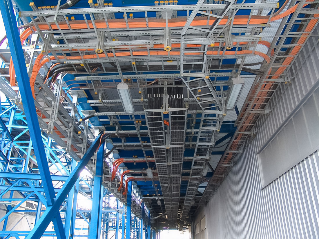 Why Fujairah Projects Demand Specialized Cable Management Systems